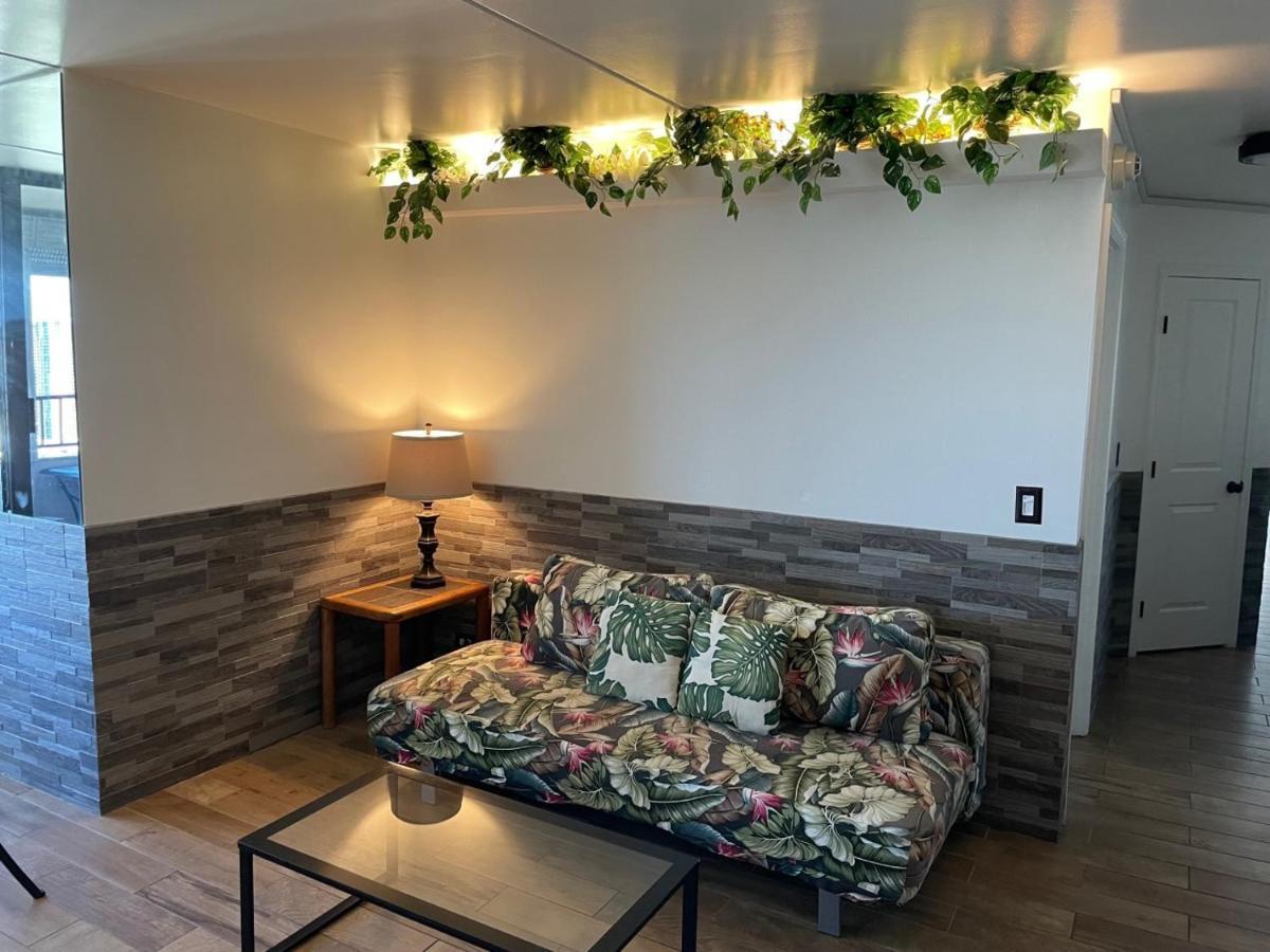 Aloha Vacations Aparthotel Хонолулу Екстериор снимка