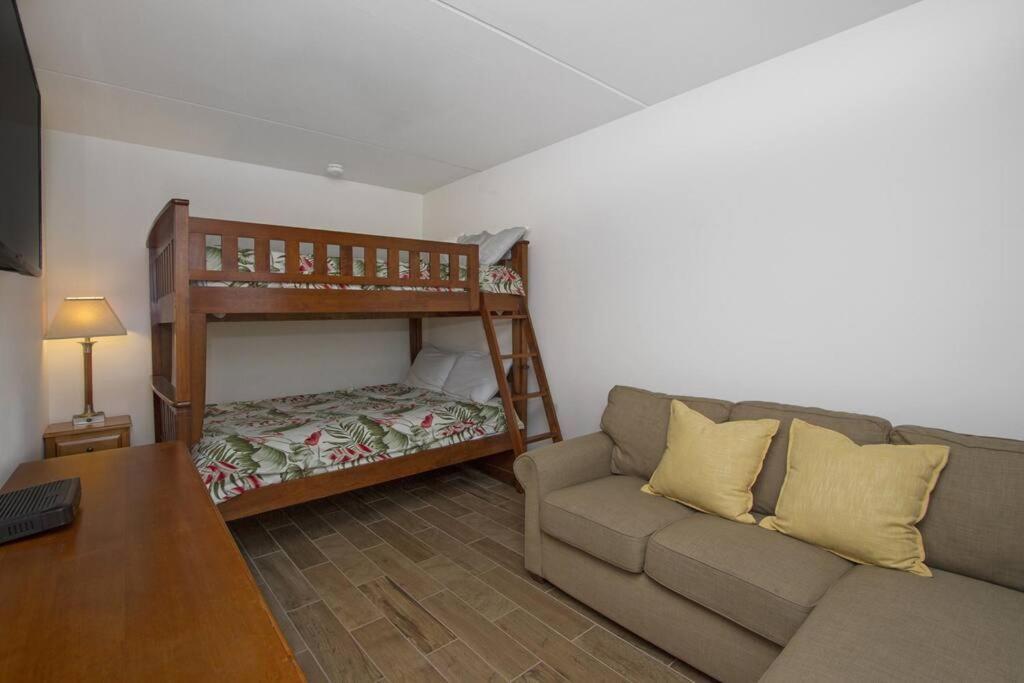 Aloha Vacations Aparthotel Хонолулу Екстериор снимка
