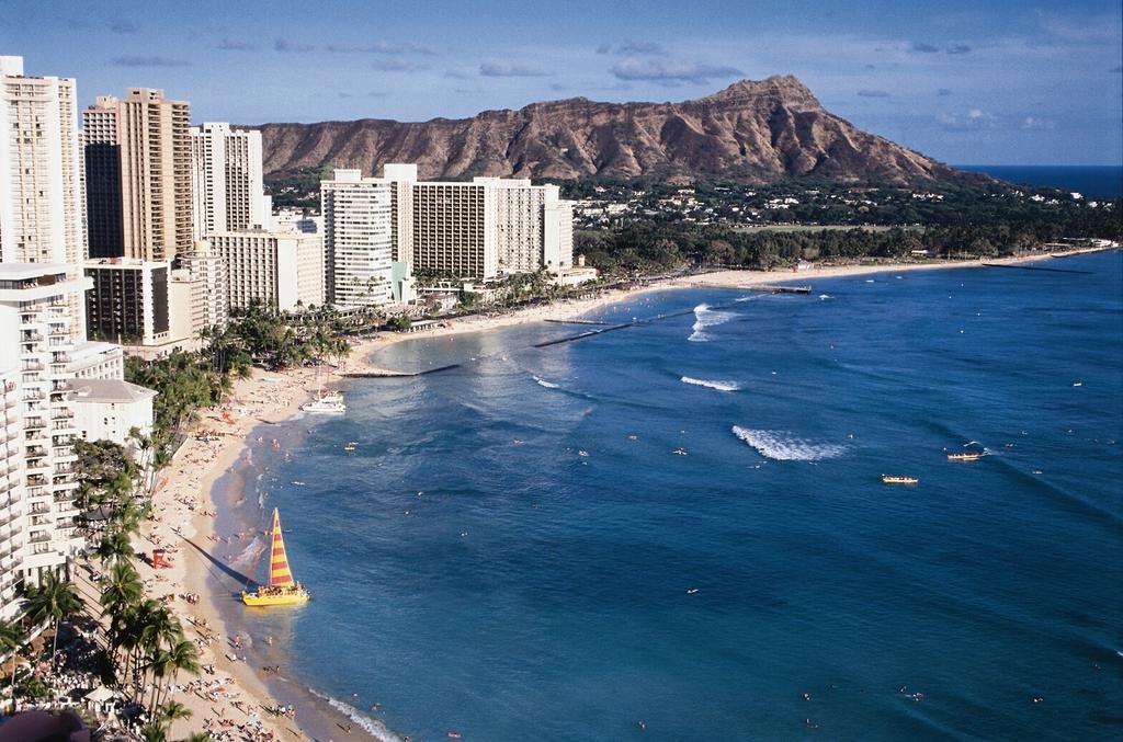 Aloha Vacations Aparthotel Хонолулу Екстериор снимка